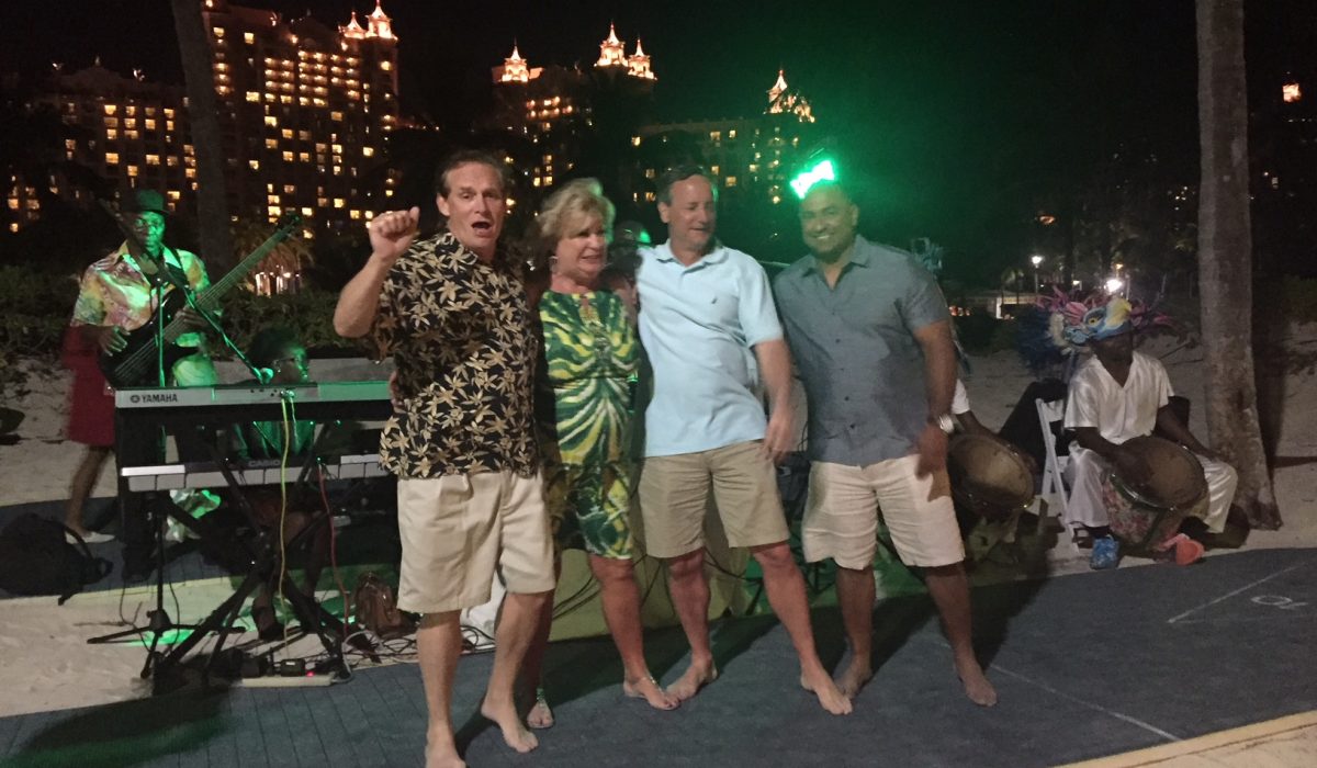 Atlantis Beach Night 01