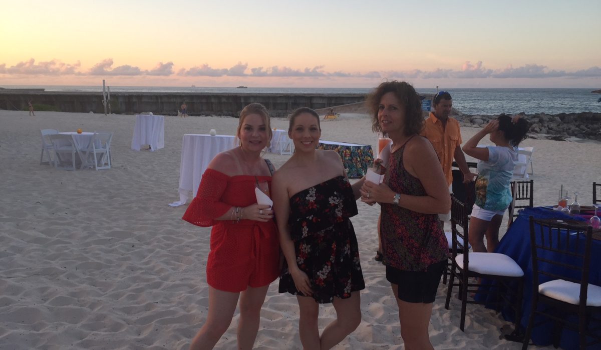 Atlantis Beach Night