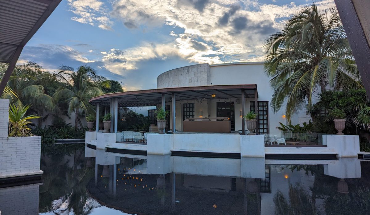 PXL_20230923_225836169